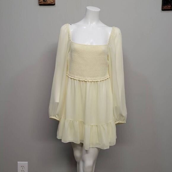 Wilfred Dress Size L Mini Cream Chiffon Milkmaid Tiered Cottage‎ Clean Girl Boho - Picture 1 of 8